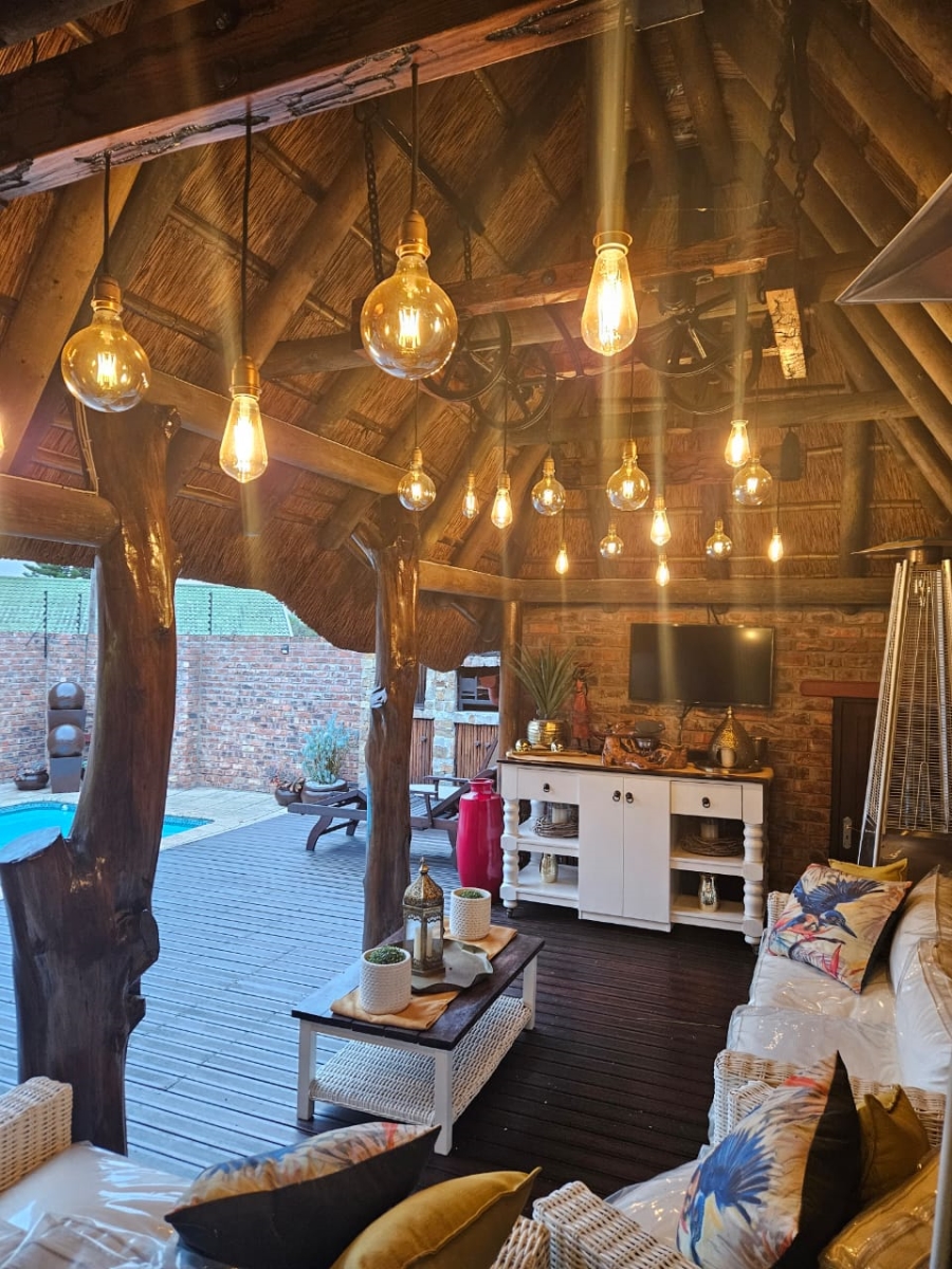 2 Bedroom Property for Sale in Strelitzia Park Eastern Cape